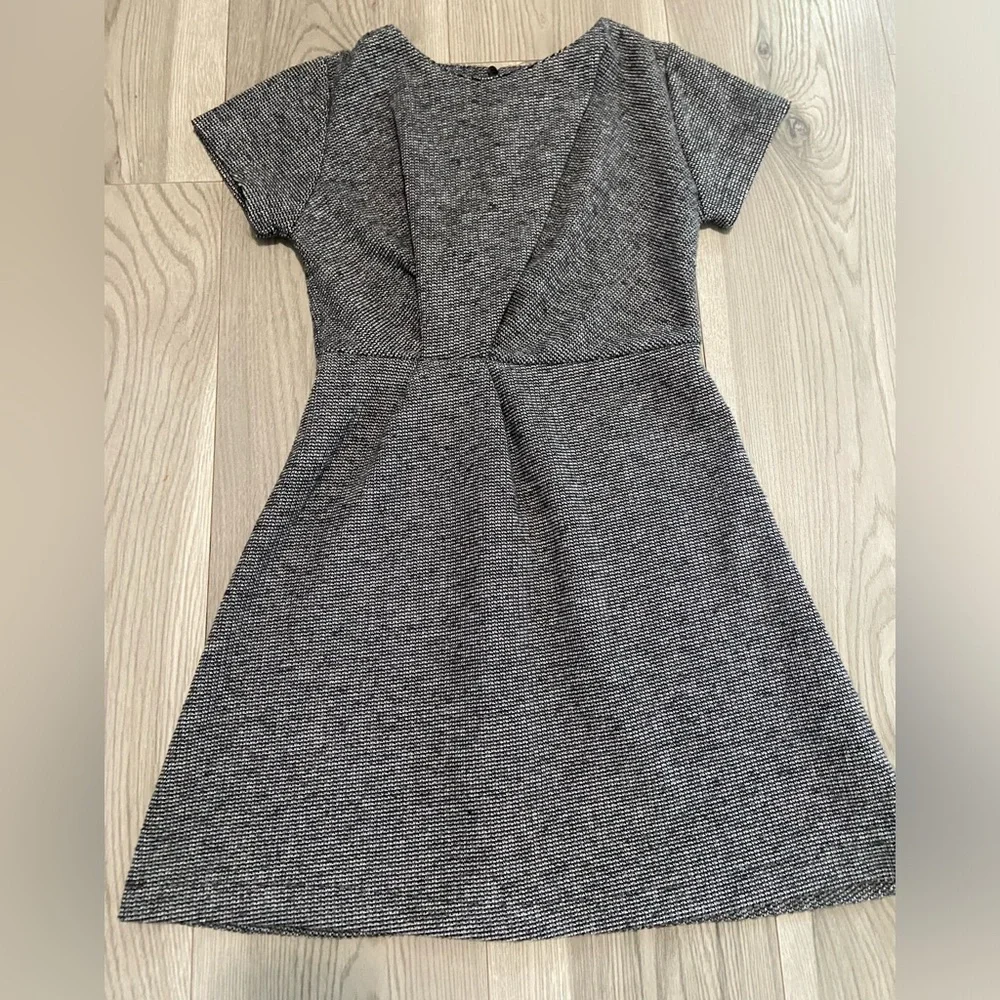 Zara Gray Fit And Flare Short Sleeve Dress Size 10